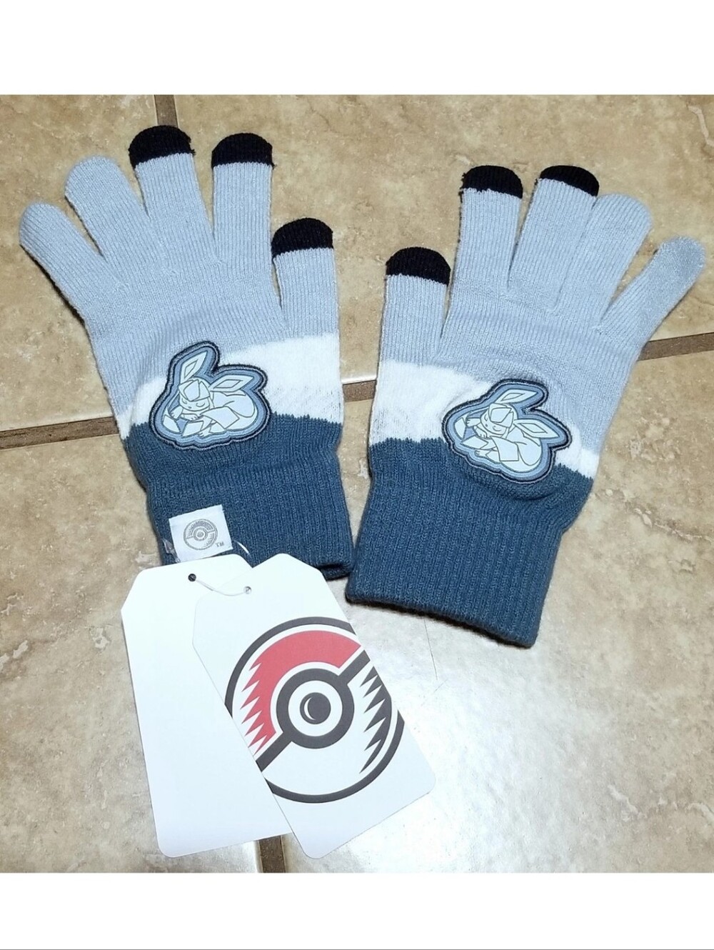 Pokemon Center Glaceon Knit Gloves (Adults One Size)